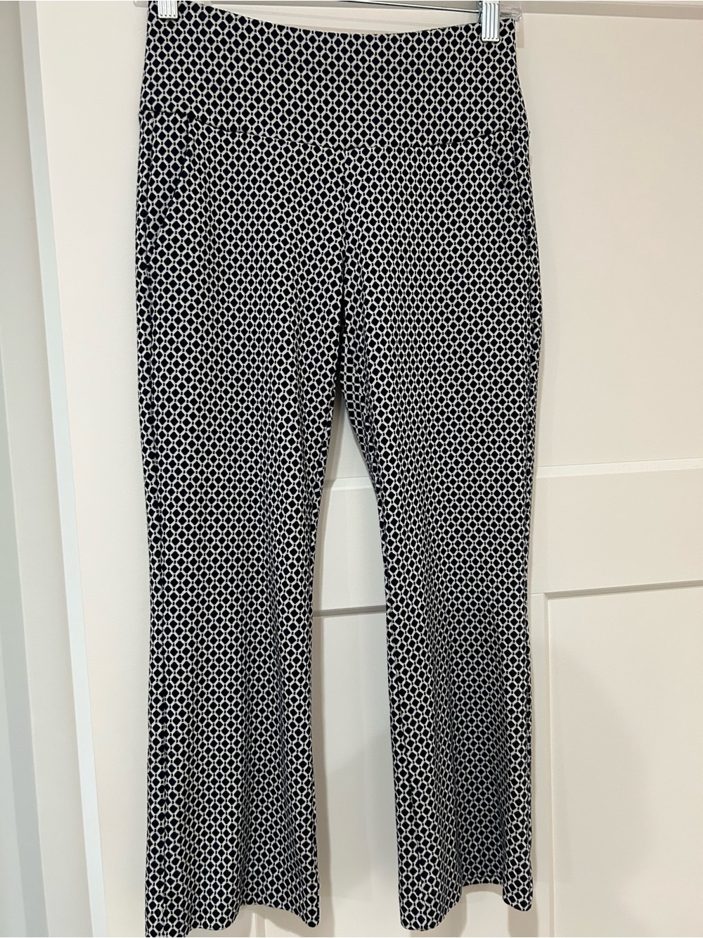 Cabi Mod Crop Pants. XXS. New